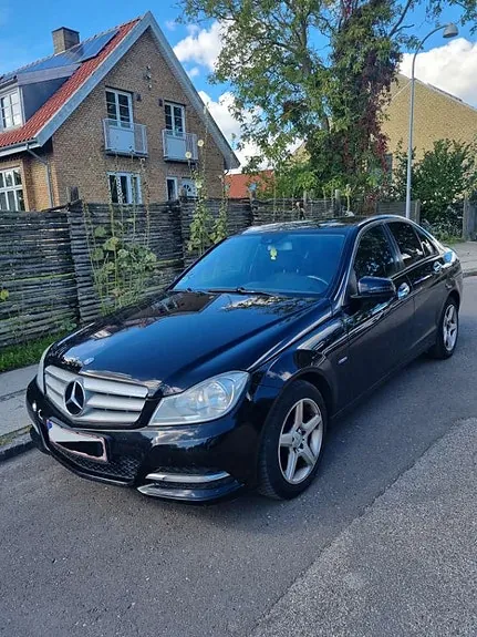 Mercedes-Benz C200 D 2012 photo 2