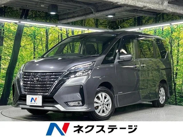 Nissan Serenade