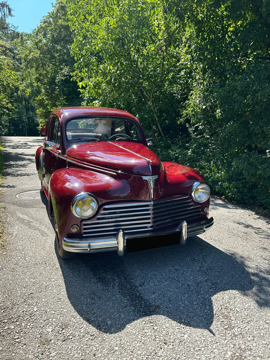 Peugeot 203 Berliné