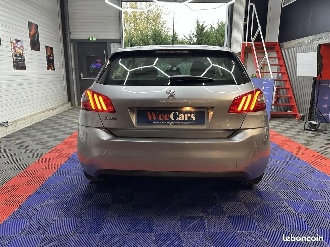 Peugeot 308 2018 photo 5