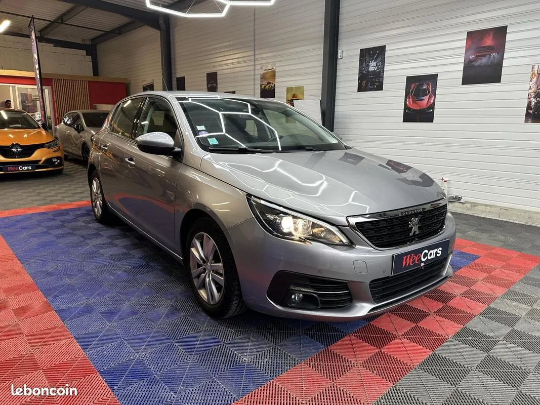 Peugeot 308 2018 photo 3