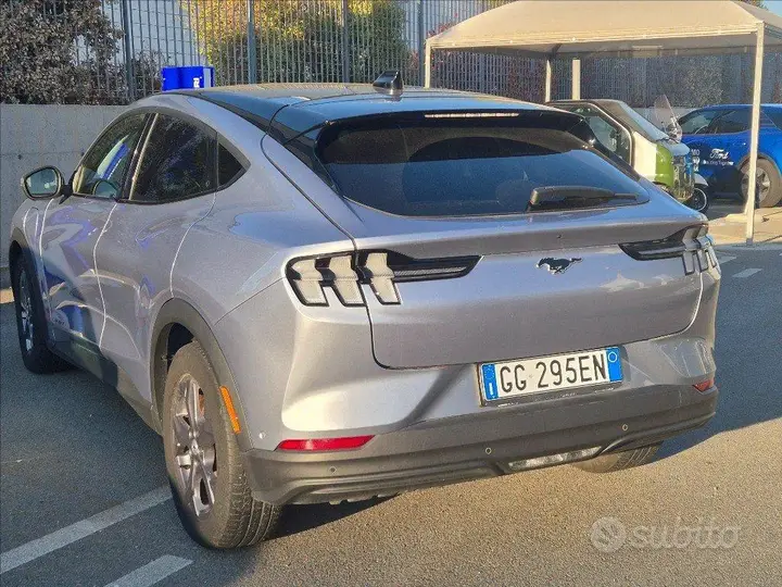 Ford Mustang Mach-E 2022 photo 3