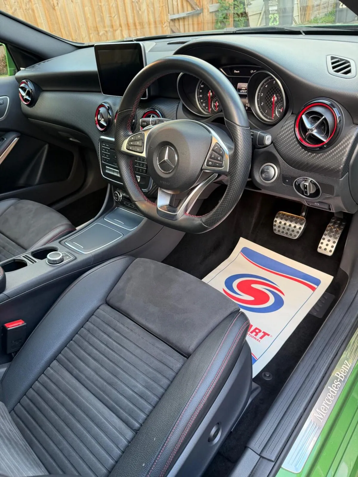 Mercedes-Benz A-Class 2015 photo 3