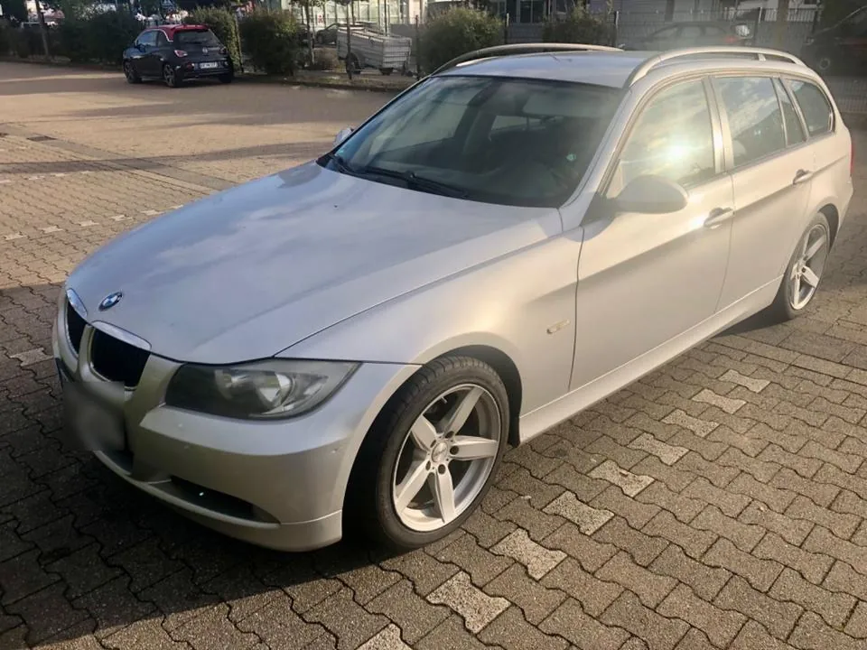 BMW 318D Touring