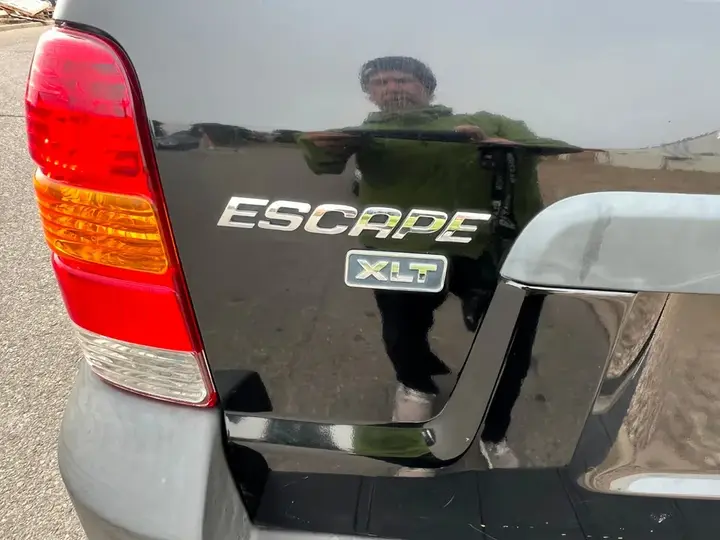Ford Escape 2007 photo 3