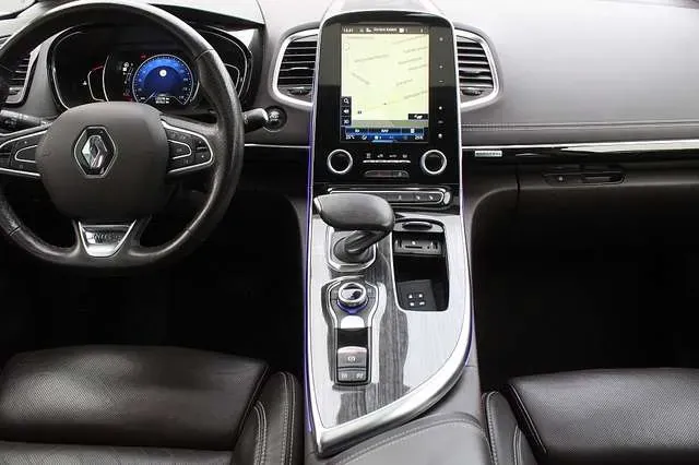 Renault Espace 2017 photo 3