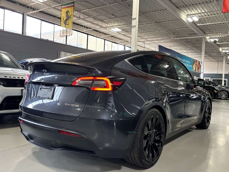 Tesla Model Y 2024 photo 5