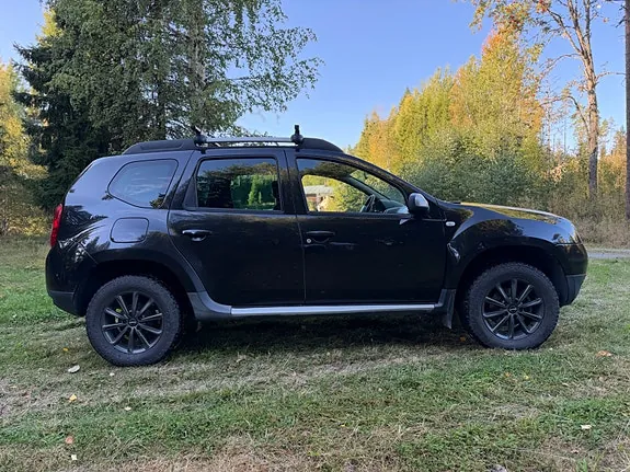 Dacia Duster 2013 photo 3