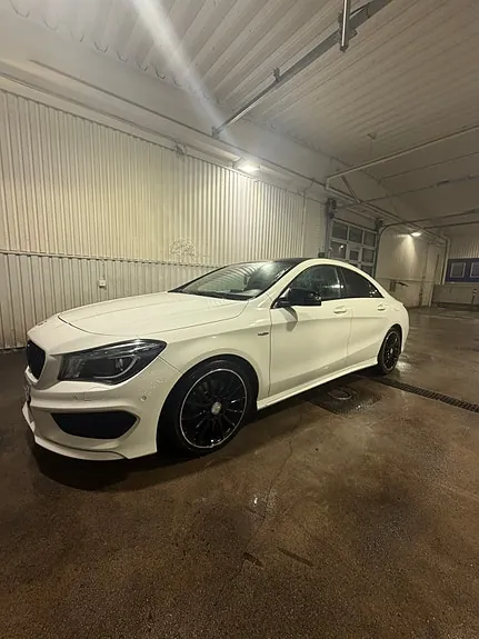 Mercedes-Benz Cla250 2015 photo 2