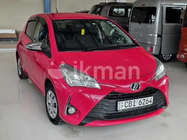 Toyota Vitz 2017 photo 5