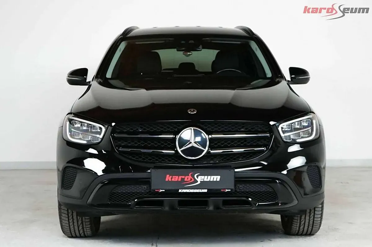 Mercedes-Benz Glc-Class 2021 photo 2