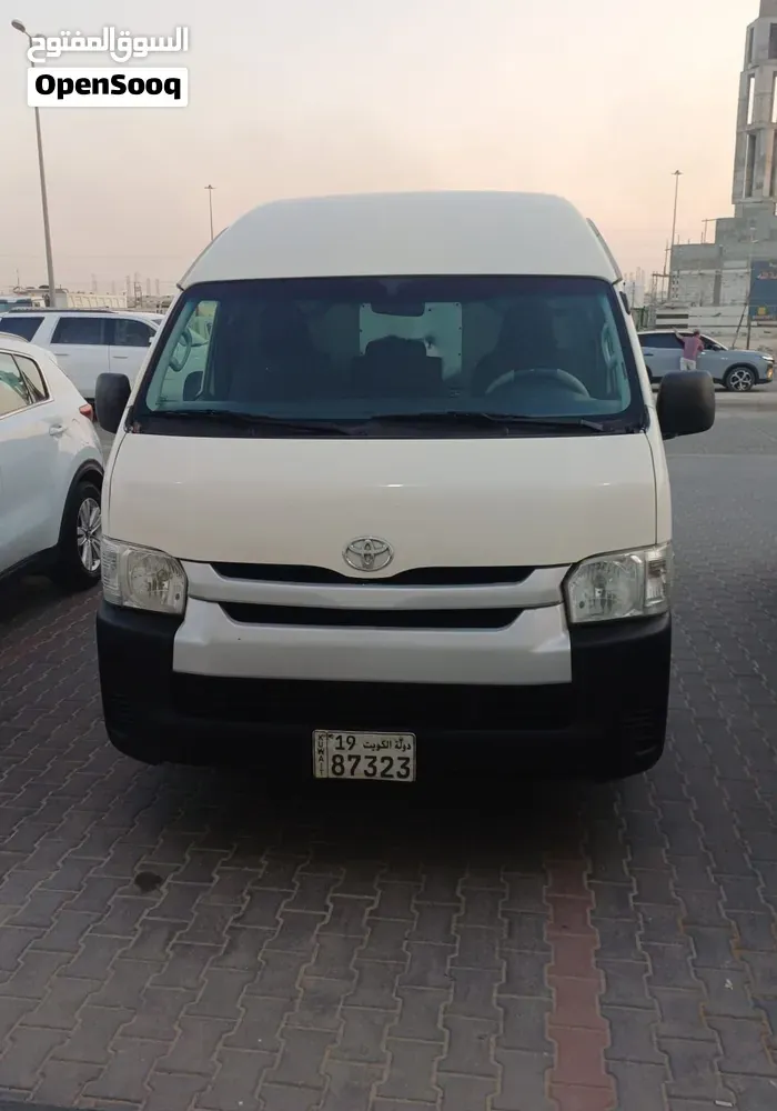 Toyota Hiace 2021 photo 5
