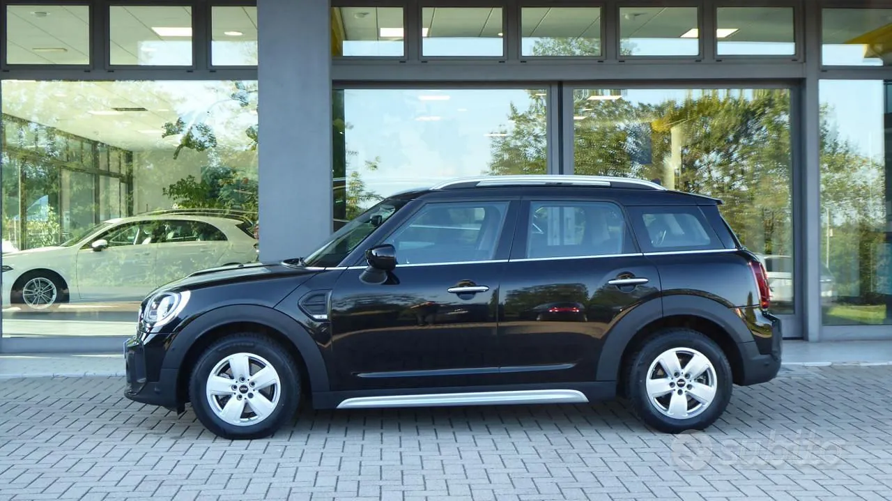 Mini Countryman 2022 photo 2