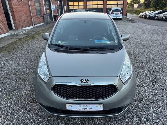 Kia Venga 2016 photo 4