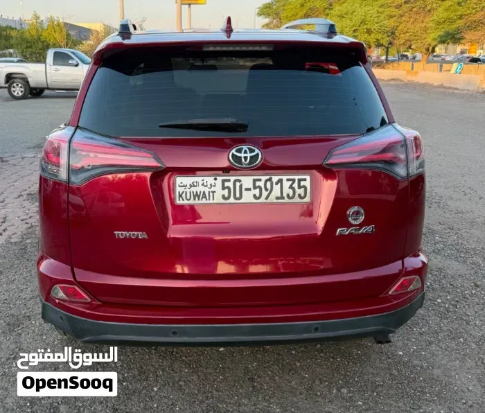 Toyota Rav 4 2018 photo 2