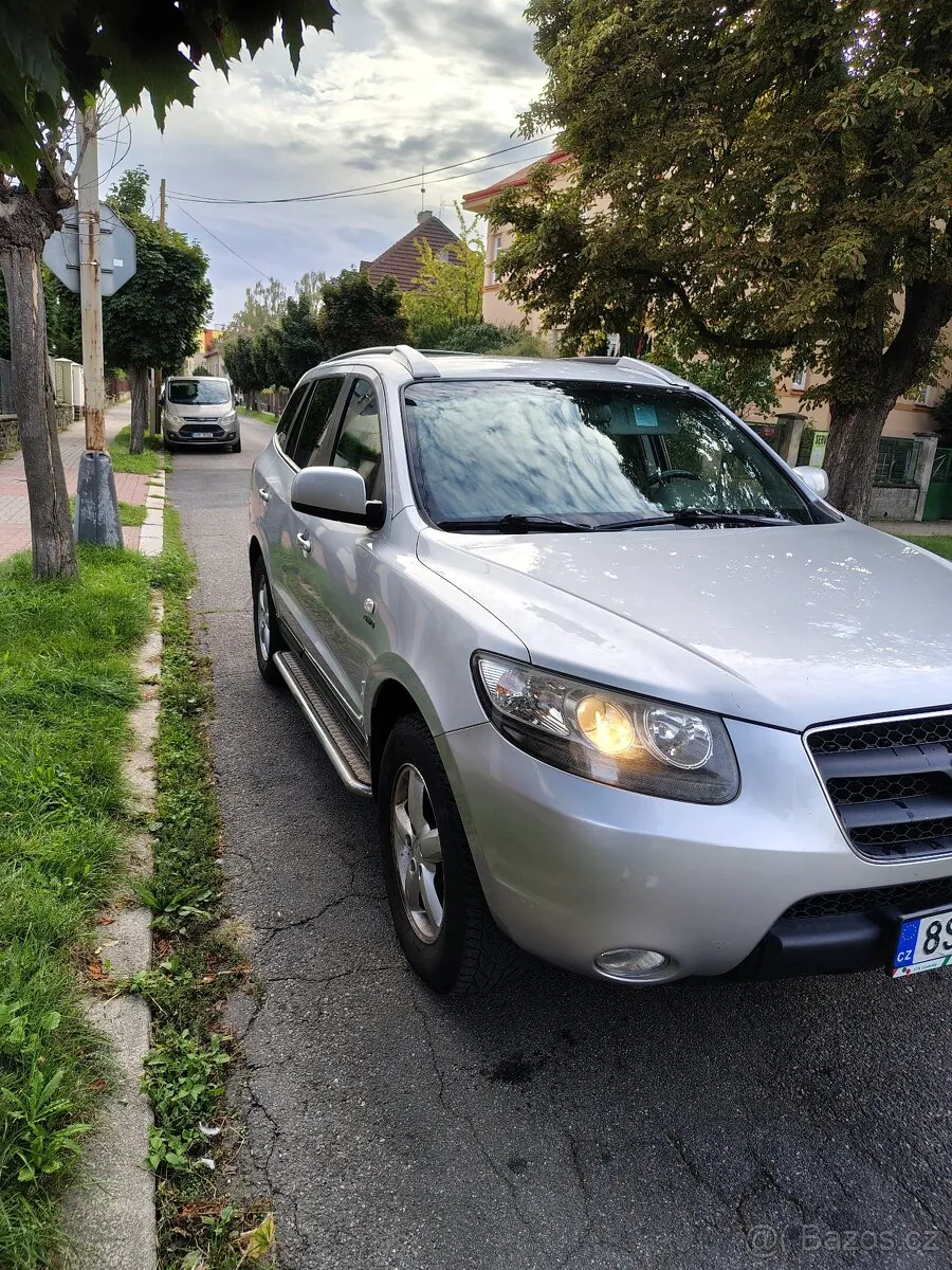 Hyundai Santa Fe 2009 photo 3