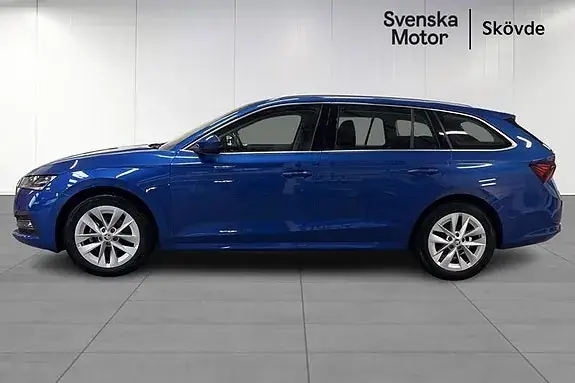 Skoda Octavia 2024 photo 3