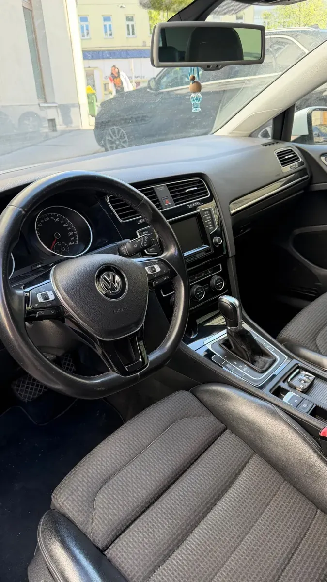 Volkswagen Golf 2013 photo 3