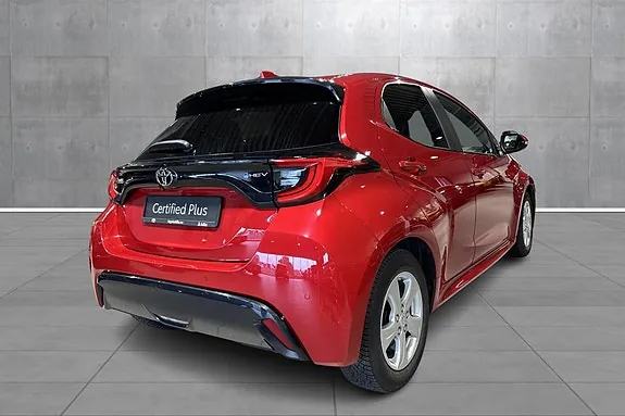 Toyota Yaris 2024 photo 5