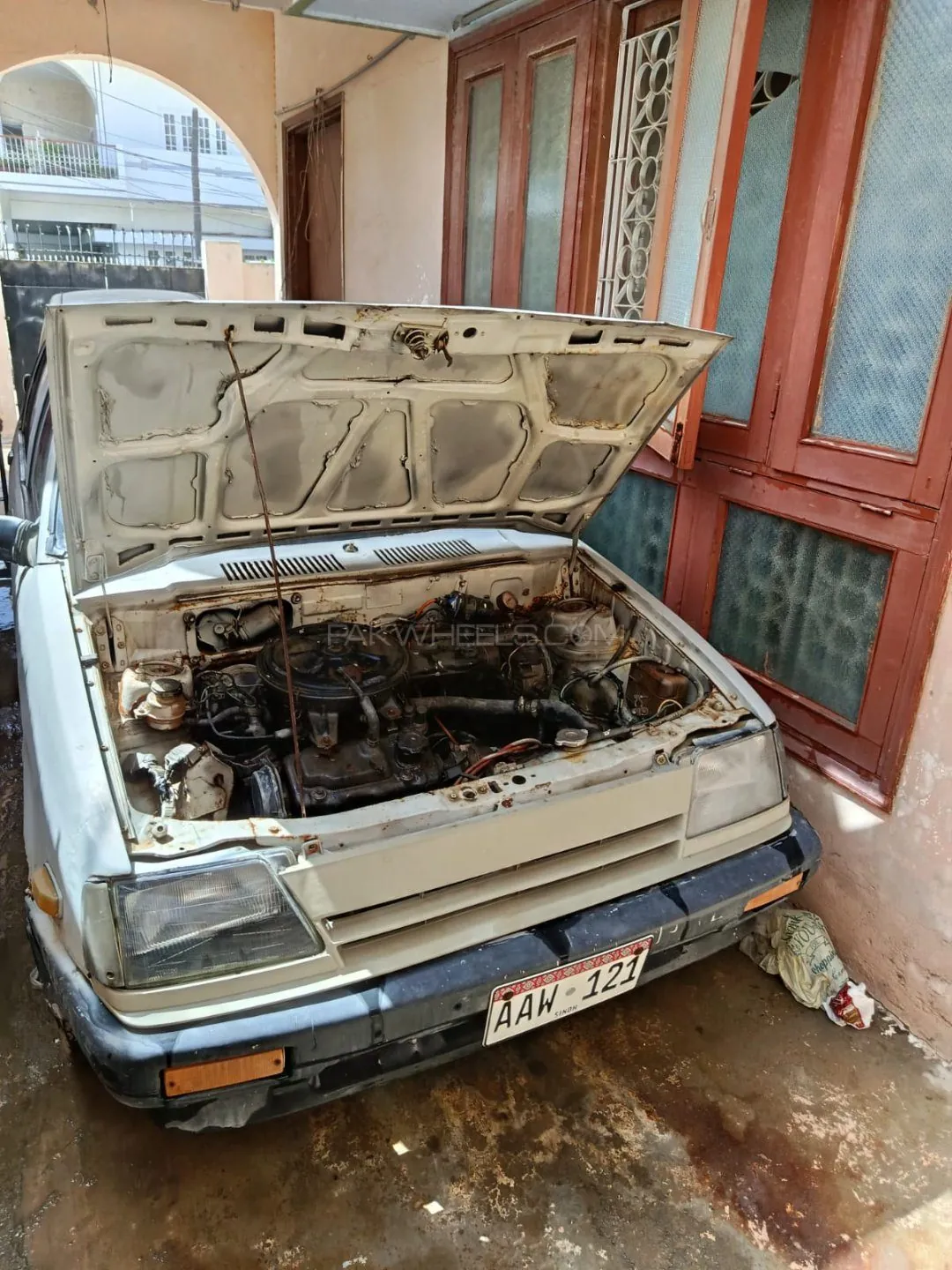 Suzuki Khyber