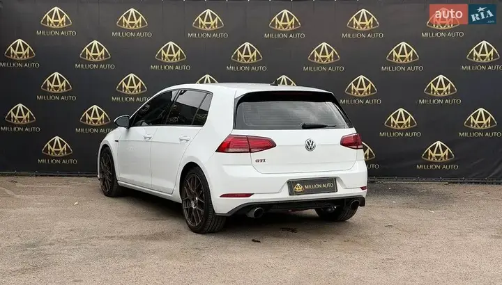 Volkswagen Golf Gti 2019 photo 4