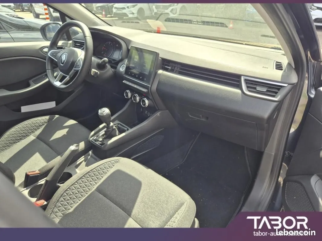 Renault Clio 2022 photo 5