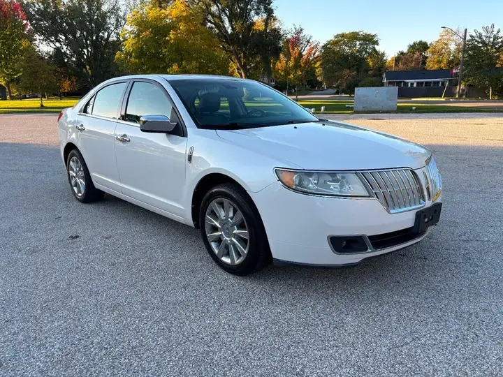Lincoln Mkz 2010 photo 3