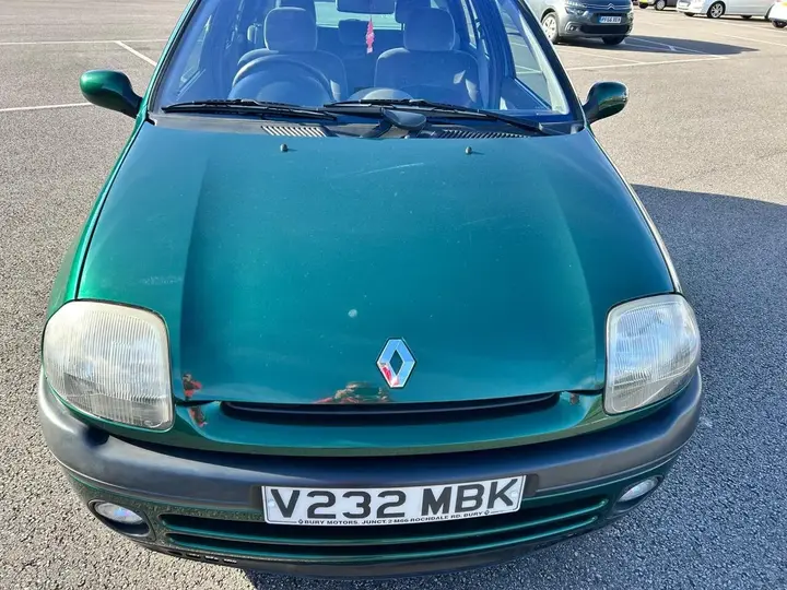 Renault Clio 1999 photo 3