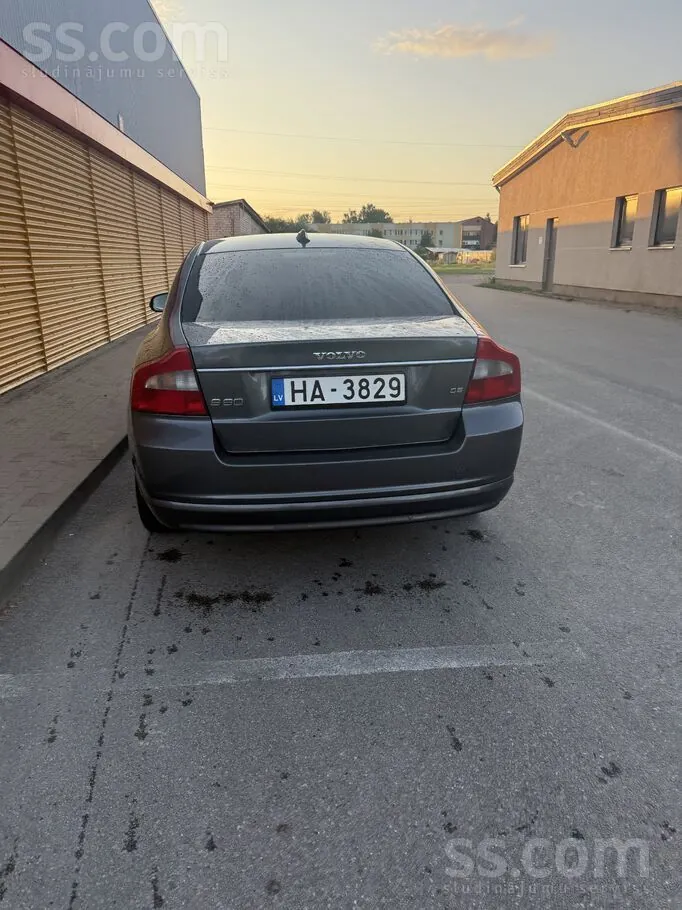Volvo S80 2008 photo 2