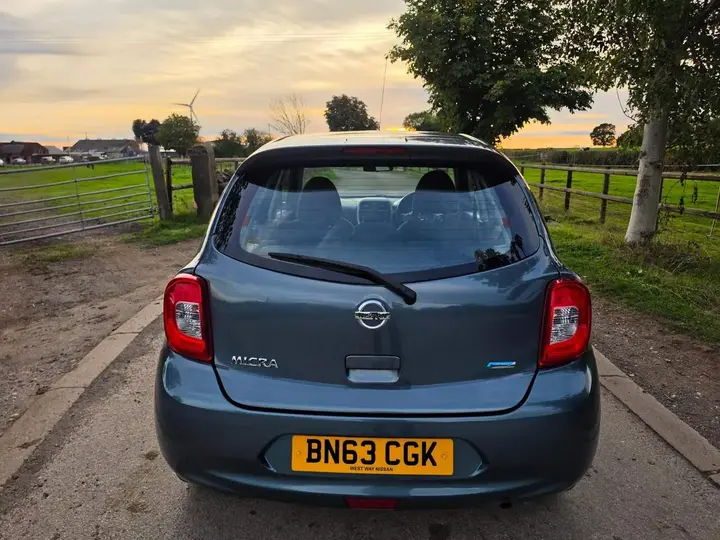 Nissan Micra 2013 photo 5