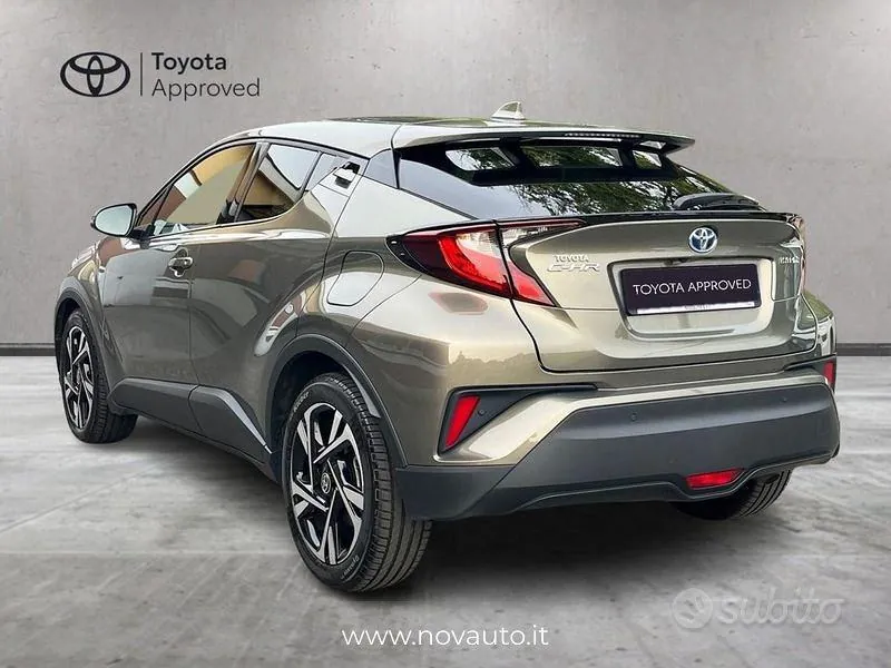 Toyota C-Hr 2022 photo 4