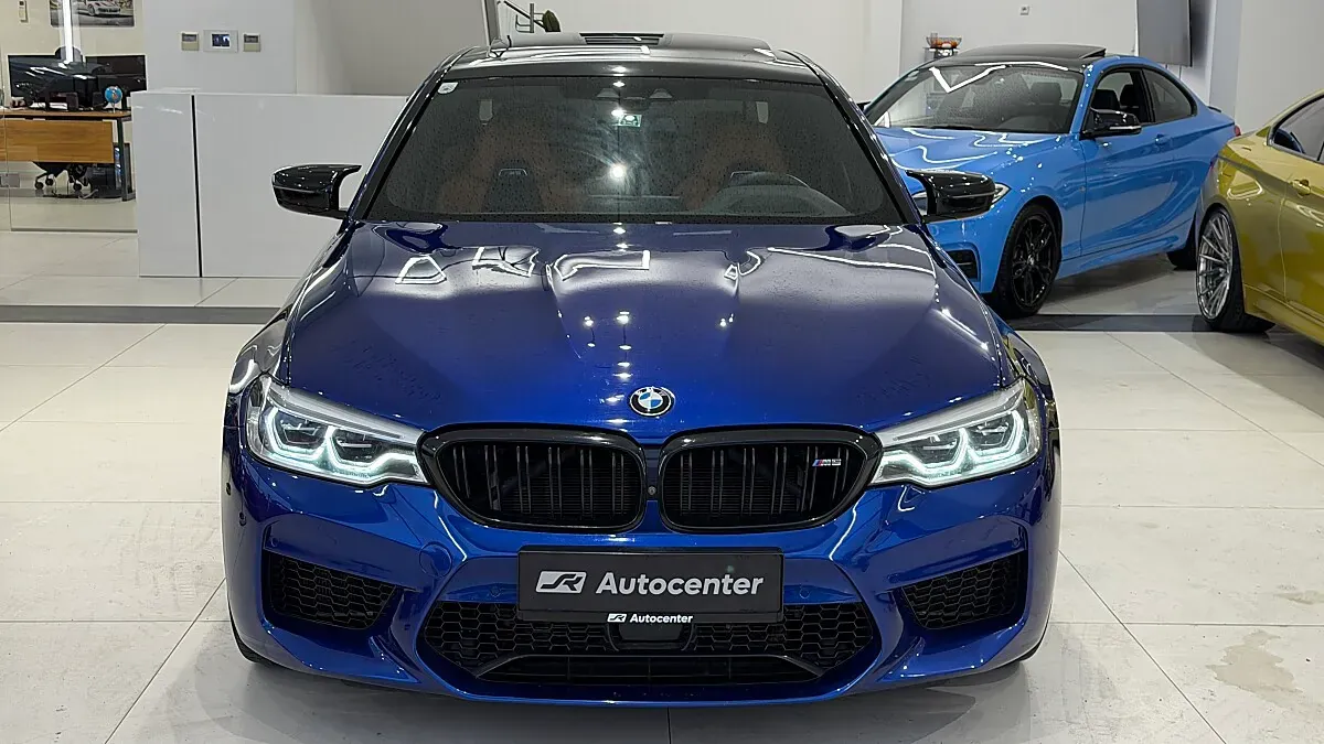 BMW 5 Series 2018 photo 3