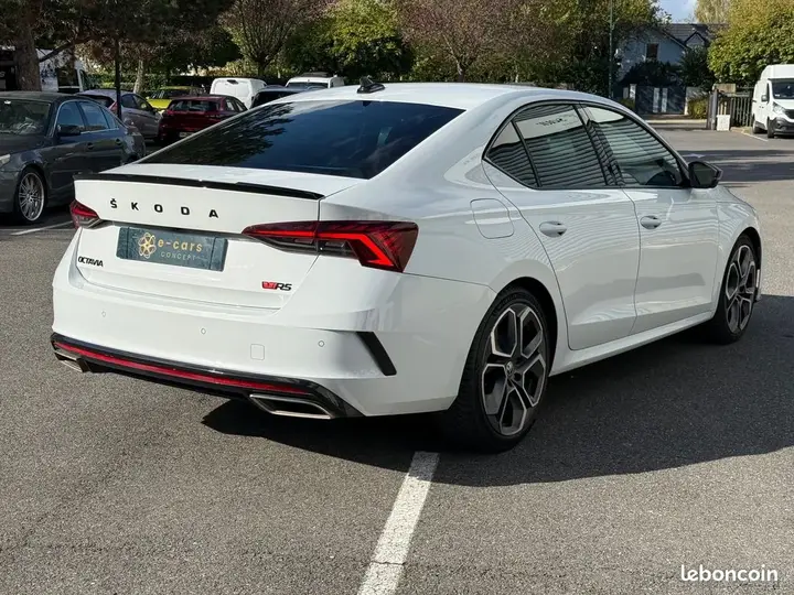 Skoda Octavia 2023 photo 5