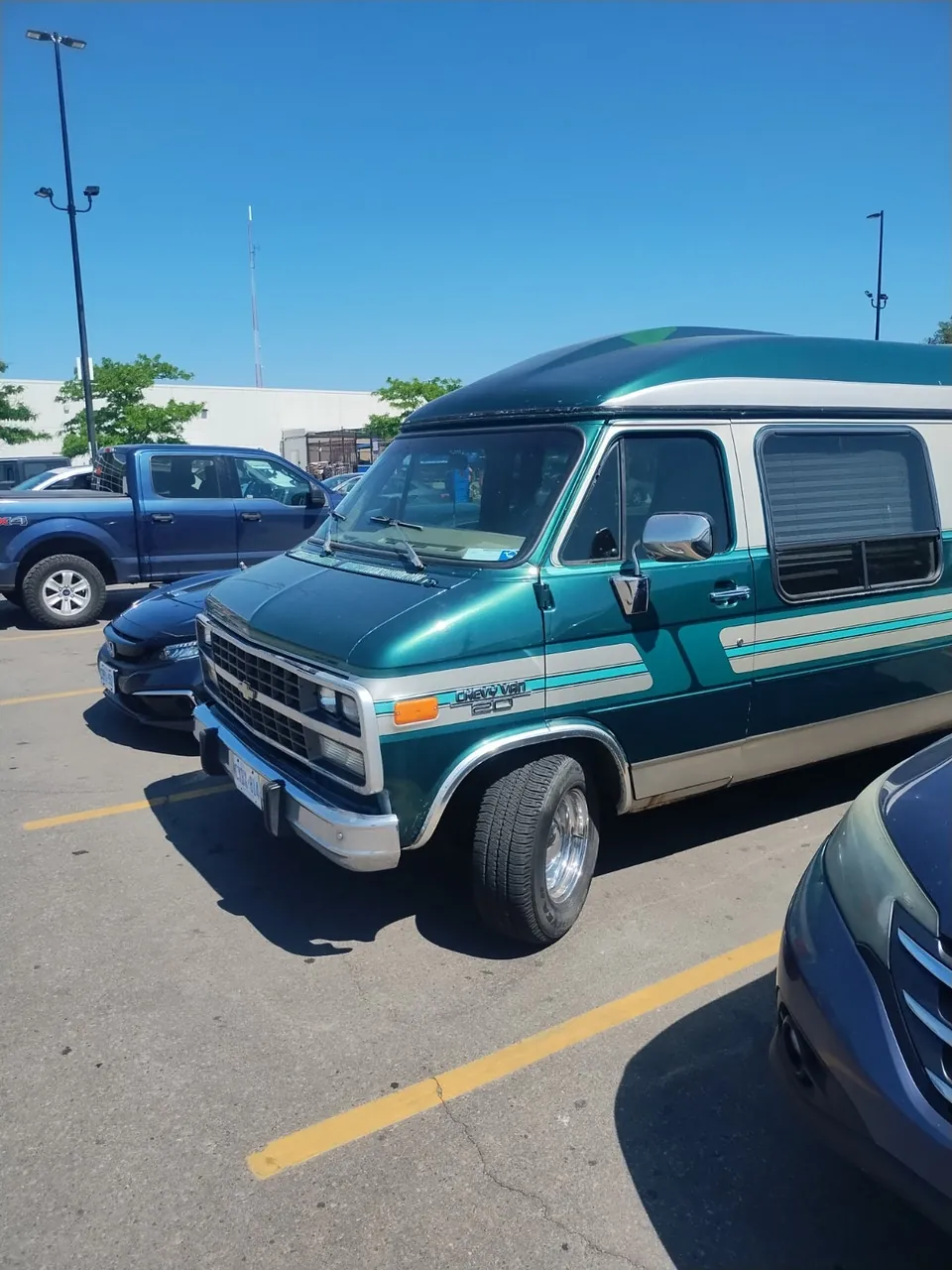 Chevrolet G20 1993 photo 4