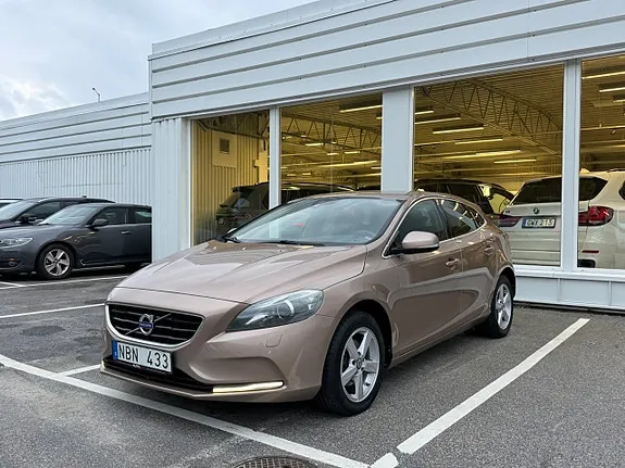 Volvo V40 2013 photo 4