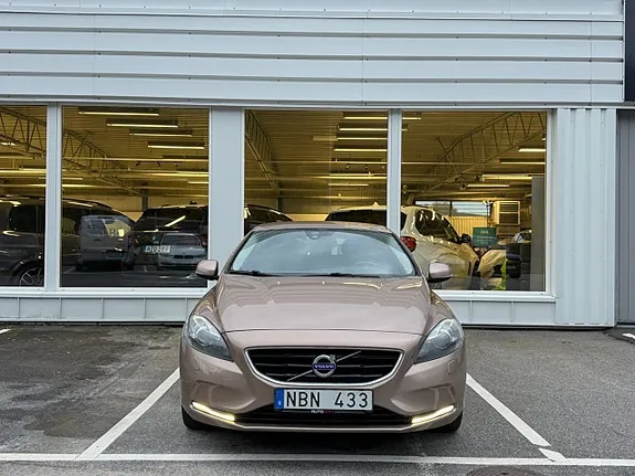 Volvo V40 2013 photo 3