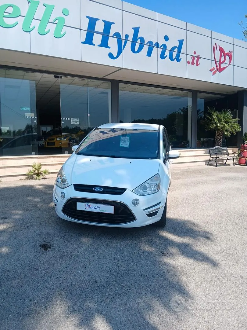 Ford S-Max