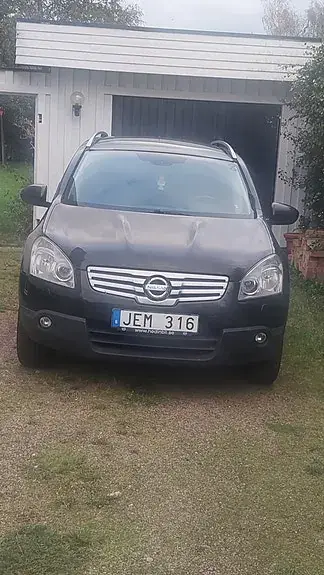 Nissan Qashqai+2 2009 photo 2