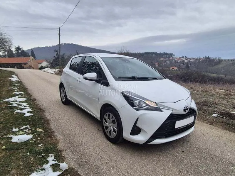 Toyota Yaris 2020 photo 2