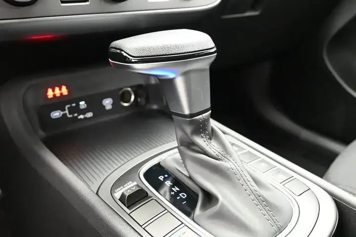 Hyundai Kona 2027 photo 3
