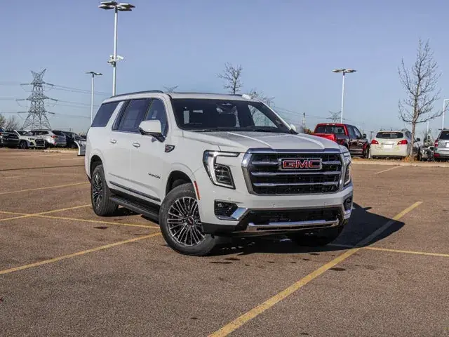 GMC Yukon Xl 2027 photo 2