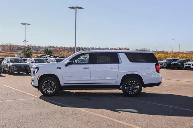GMC Yukon Xl 2027 photo 5