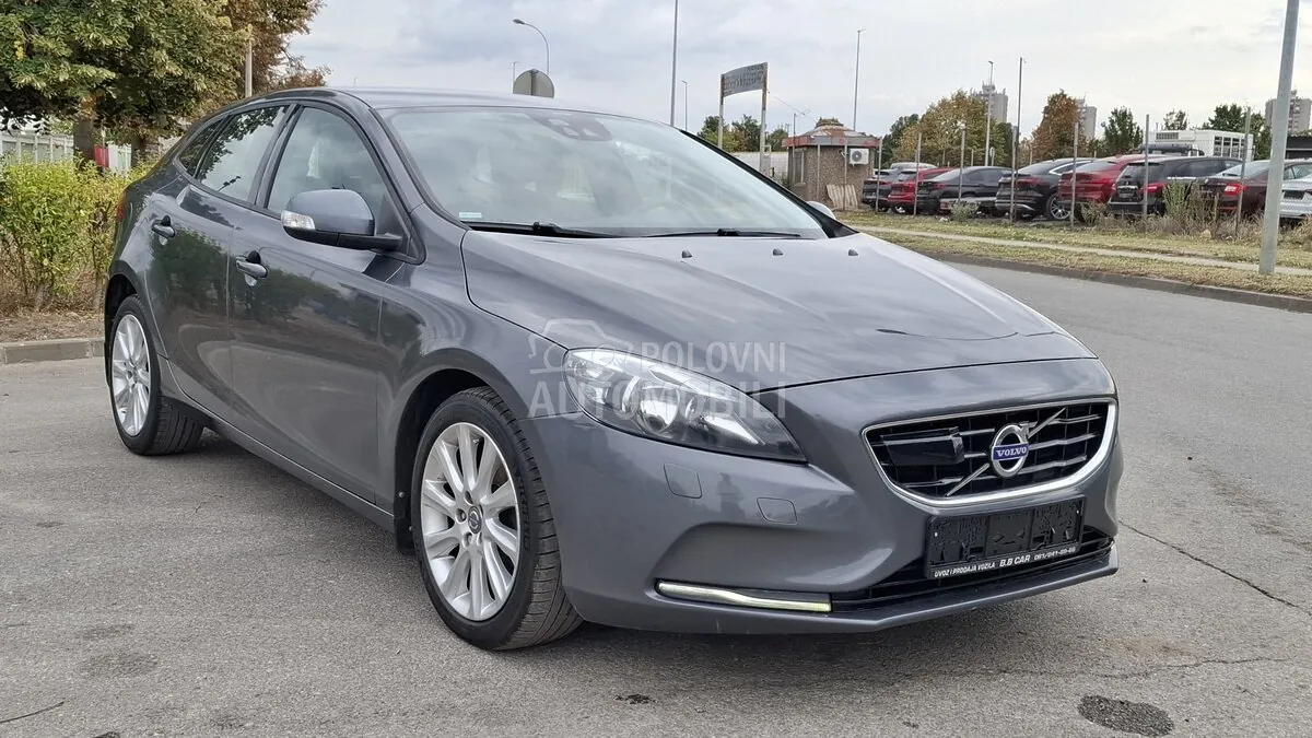 Volvo V40 2013 photo 5