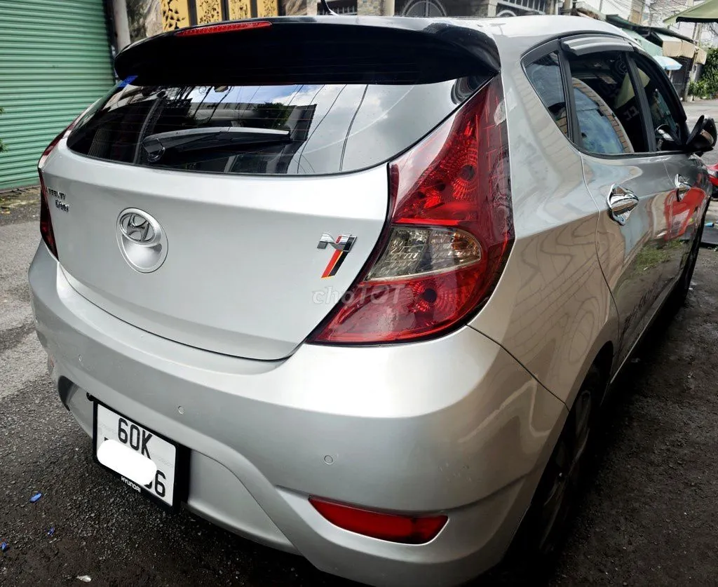 Hyundai Accent 2014 photo 5