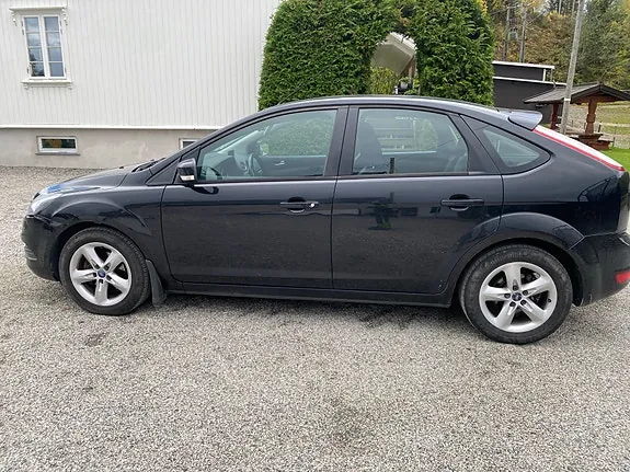 Ford Focus 2011 photo 4
