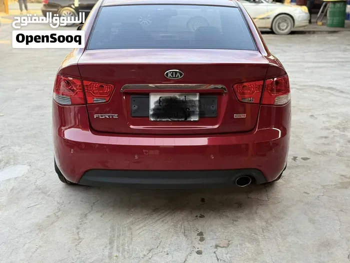 Kia Forte 2012 photo 3
