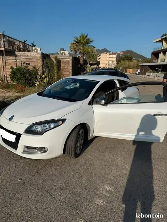Renault Megane 2013 photo 3