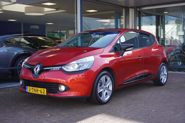 Renault Clio 2014 photo 4