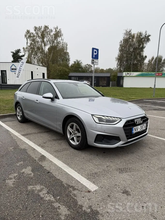 Audi A4 2019 photo 4