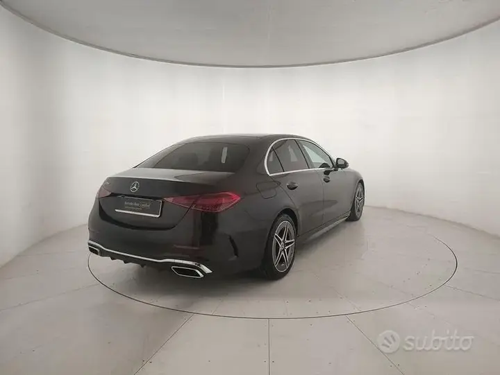 Mercedes-Benz C-Class 2025 photo 4